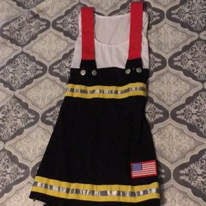 Women’s firefighter Halloween costume